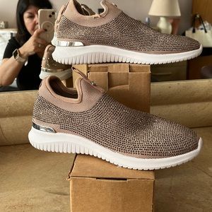 Nine West slip on sneakers